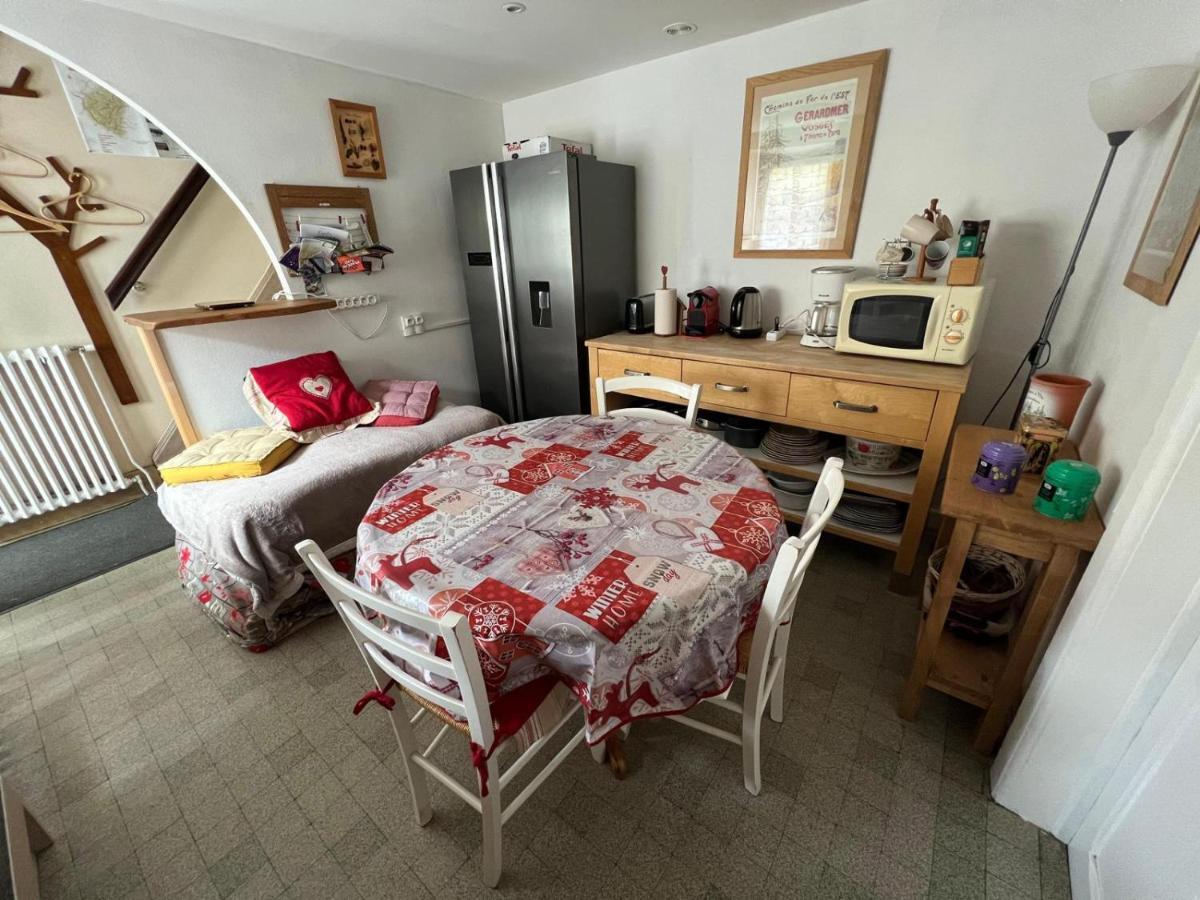 Charmant Gite Au Coeur Du Centre Ville Gérardmer Eksteriør billede